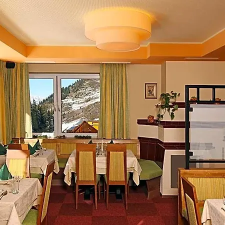 Otel Alpengasthof Grimmingblick 3*